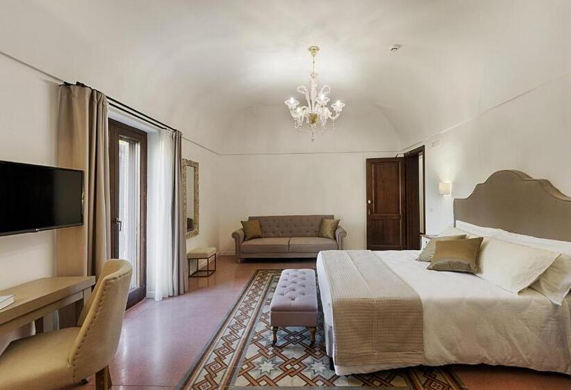 חדר סופריור, Itria Palace