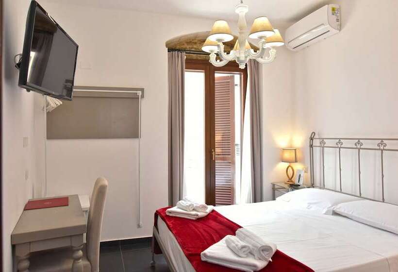 חדר אקונומי יחיד, Itria Palace