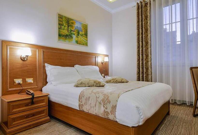 חדר סטנדרט נוף לעיר, Boka