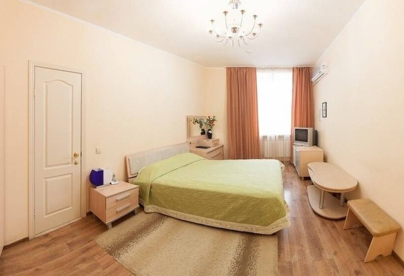 غرفة قياسية, Family