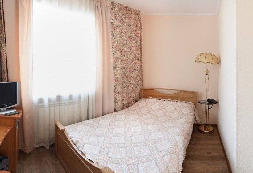 غرفة إقتصادية فردية, Family