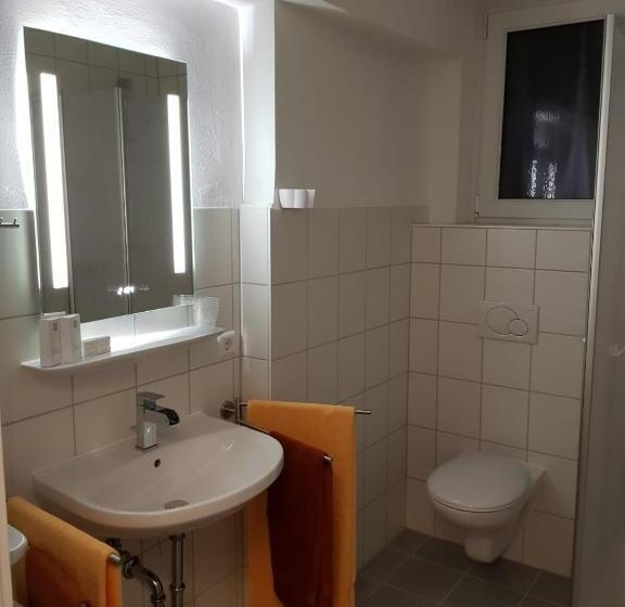 Quarto standard, Krone Ug