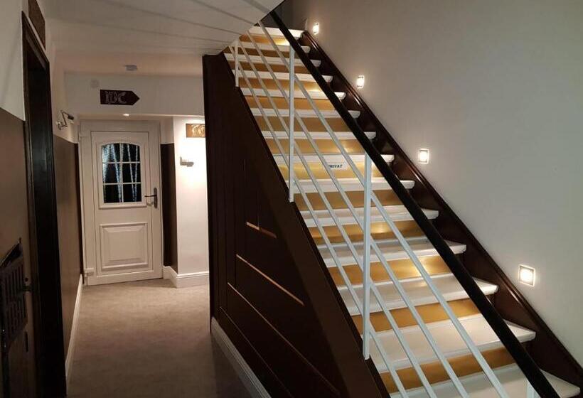 Apartamento 1 Quarto, Krone Ug