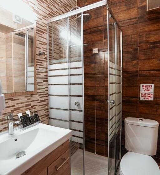 Номер Superior, Lighthouse