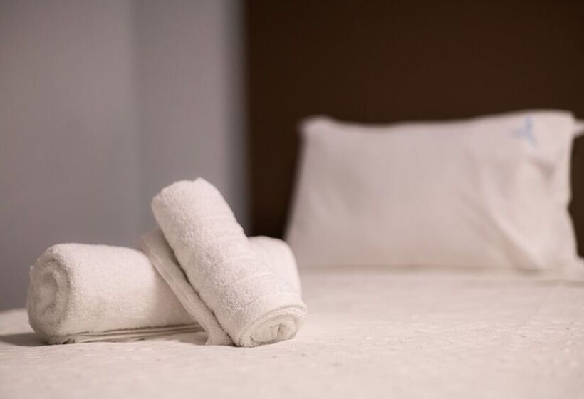 Трехместный Номер Superior, Lighthouse