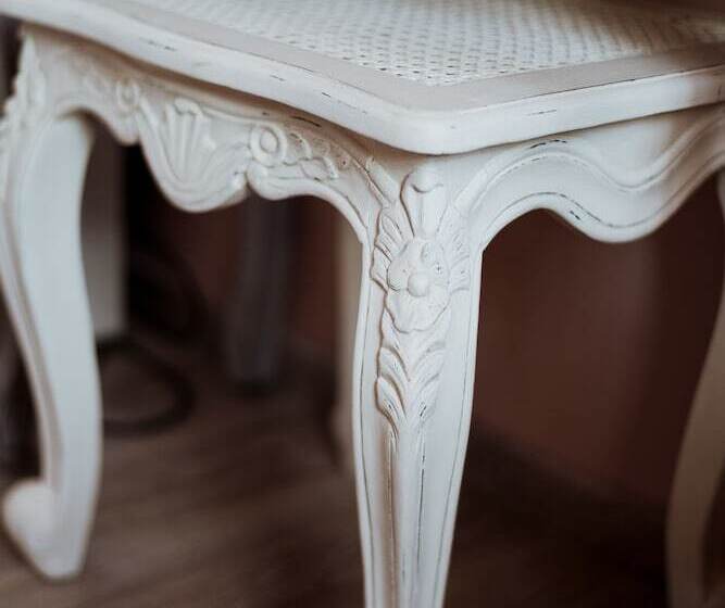 Номер Стандарт, Lighthouse