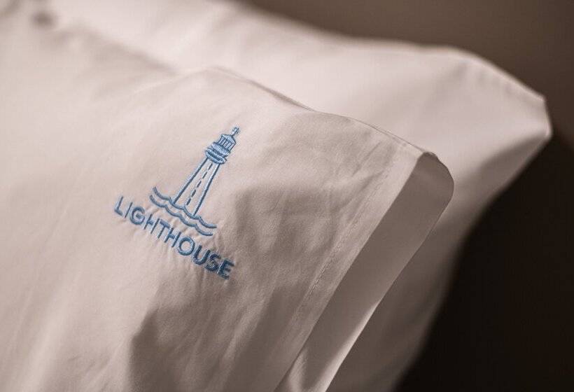 Трехместный Номер Superior, Lighthouse