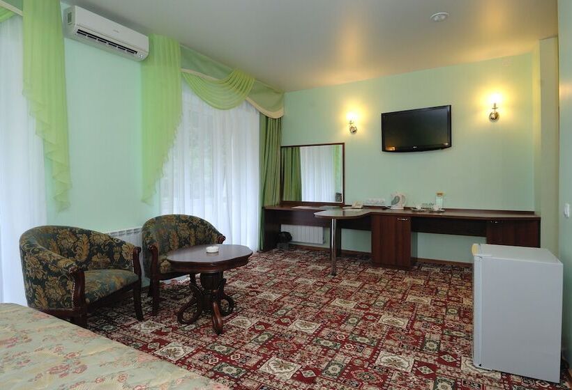 חדר סטנדרט, Rus