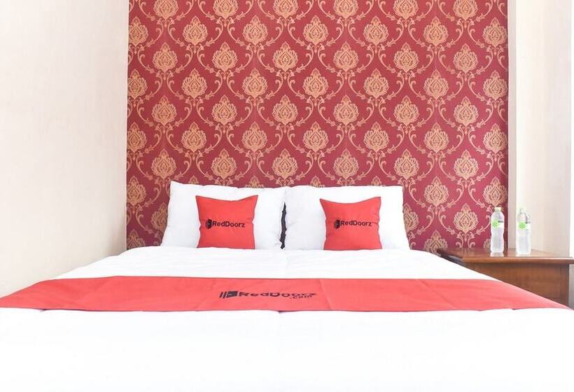 标准间, Reddoorz Syariah Near Batu Night Spectacular