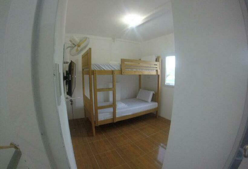 اتاق اکونومی, Casa Montemar Heights