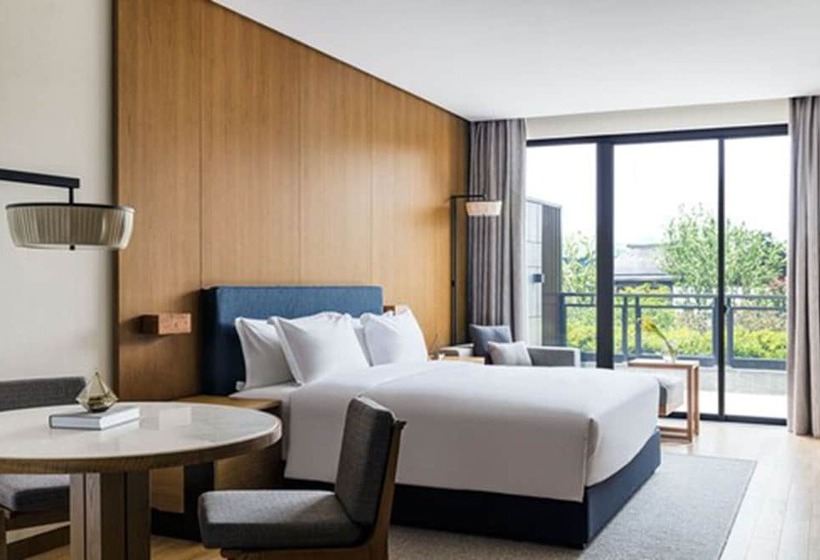 חדר פרמיום נוף לאגם, Cordis Dongqian Lake Ningbo