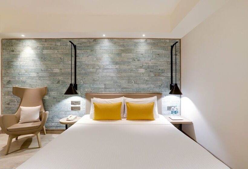 اتاق اجرایی, Lemon Tree Premier, Mumbai International Airport