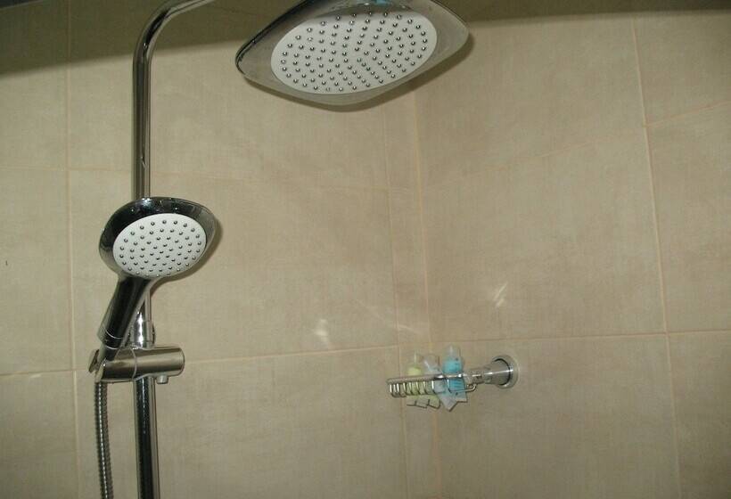 اتاق لوکس, Marseille Palace