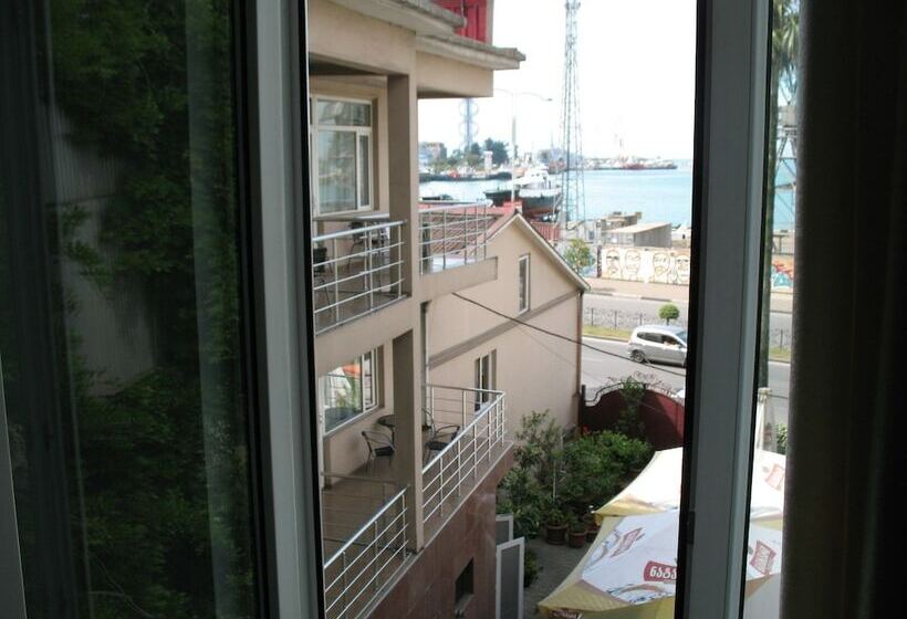 اتاق لوکس, Marseille Palace