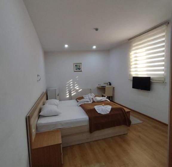 اتاق استاندارد, Marseille Palace