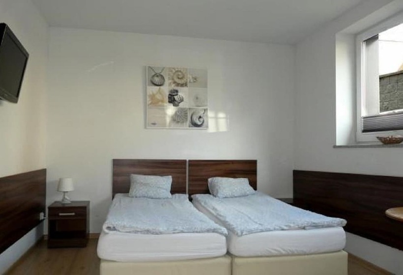 Номер Deluxe, Amber House