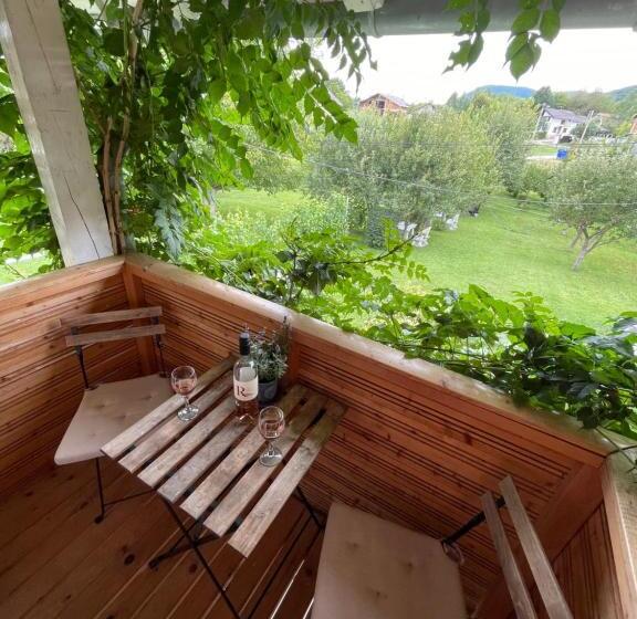 带露台的高档房间, House Magdic Plitvice