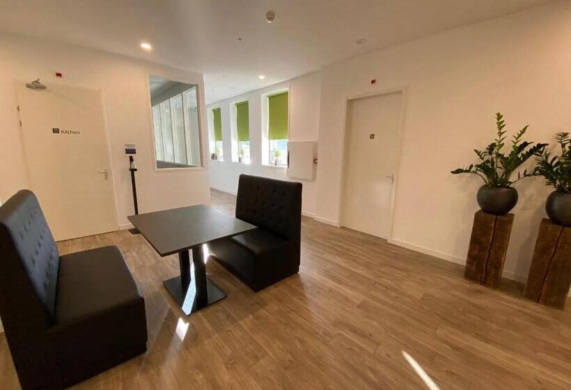 اتاق استاندارد یک تخته با سرویس بهداشتی مشترک, Short Stay Wageningen