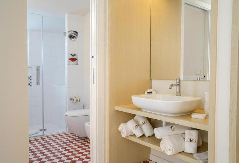 جناح ديلوكس, Suite Hotel L Oasi Di Riaci