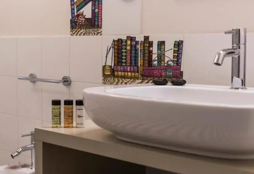 バルコニー付きスタンダードルーム, Suite Hotel L Oasi Di Riaci