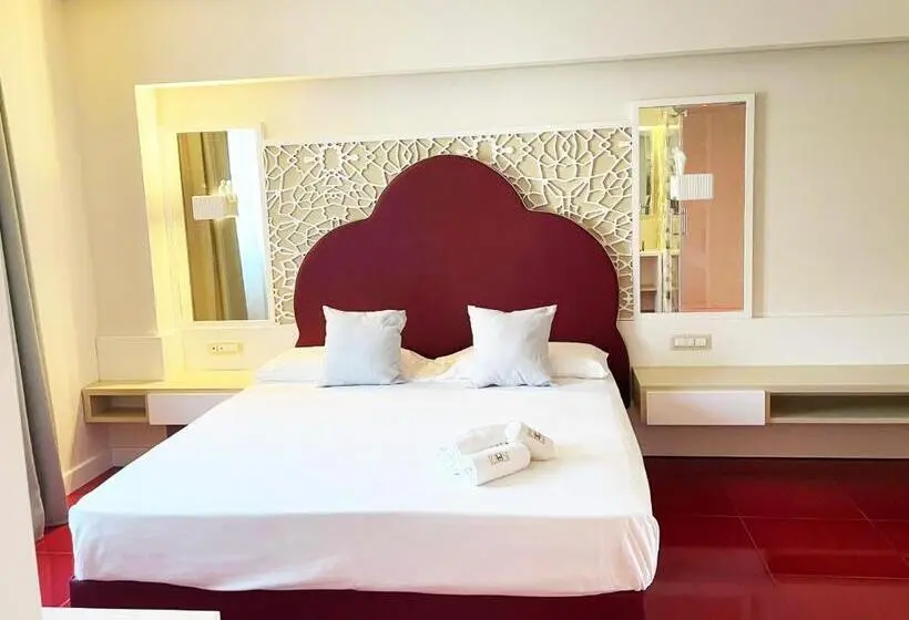 キングサイズベッドのスイートルーム, Suite Hotel L Oasi Di Riaci