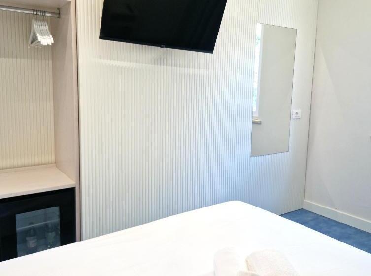 جناح جونيور مزوَّد بتراس, Suite Hotel L Oasi Di Riaci