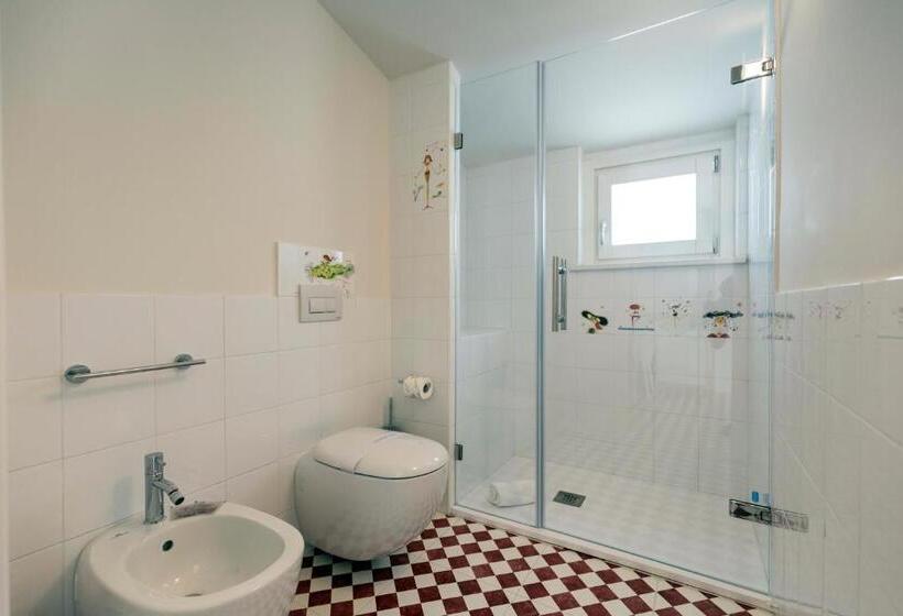 جناح ديلوكس, Suite Hotel L Oasi Di Riaci