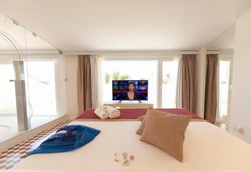 デラックススイート, Suite Hotel L Oasi Di Riaci