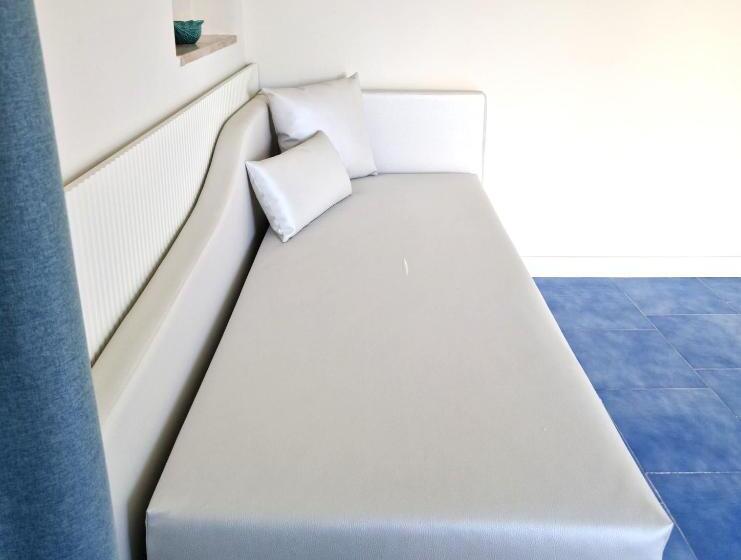 جناح جونيور مزوَّد بتراس, Suite Hotel L Oasi Di Riaci