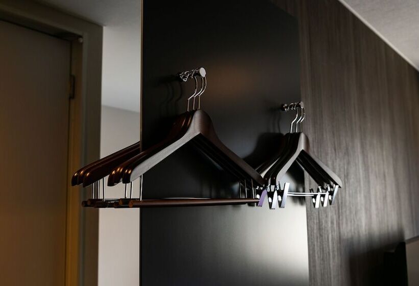 חדר סופריור, Shuranza Chiba