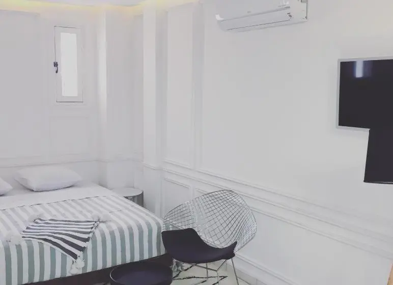 سوییت جونیور لوکس, Riad Aïcha Kitchen