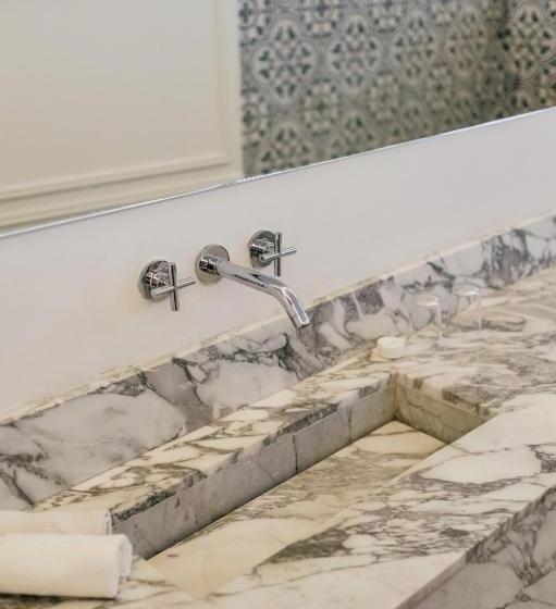 سوییت, Riad Aïcha Kitchen