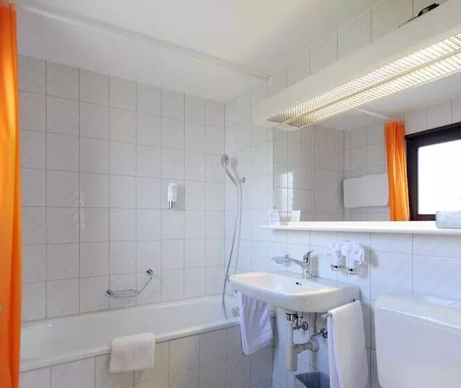 Habitació Estàndard, Alpha Thun