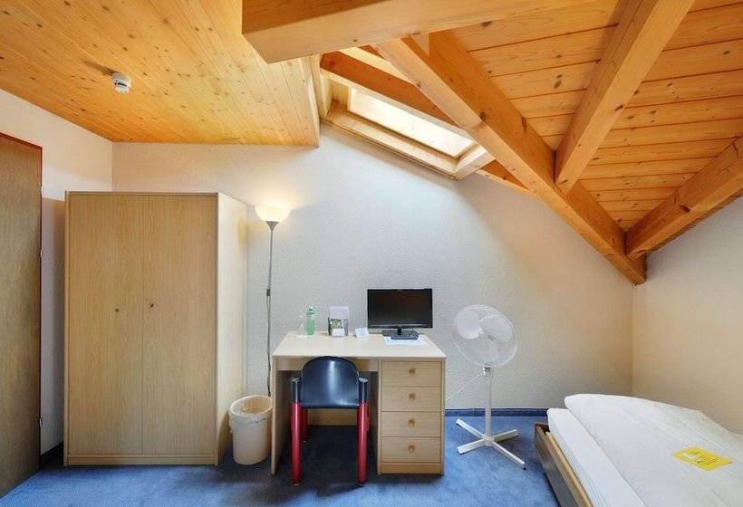 单人经济间, Alpha Thun