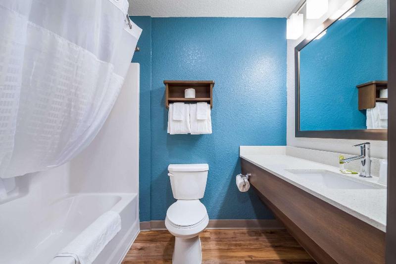 غرفة قياسية ثلاثية, Astra Vevey Hotel & Restaurant