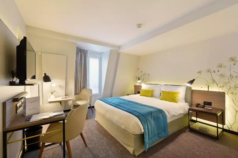 Standard Room, Astra Vevey Hotel & Restaurant