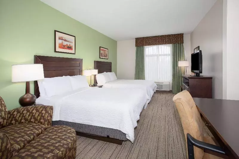 Standard Triple Room, Astra Vevey Hotel & Restaurant