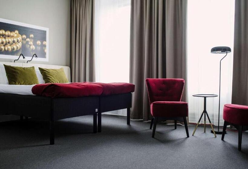 غرفة سوبيريور سرير كينج, Best Western Hotel Svava