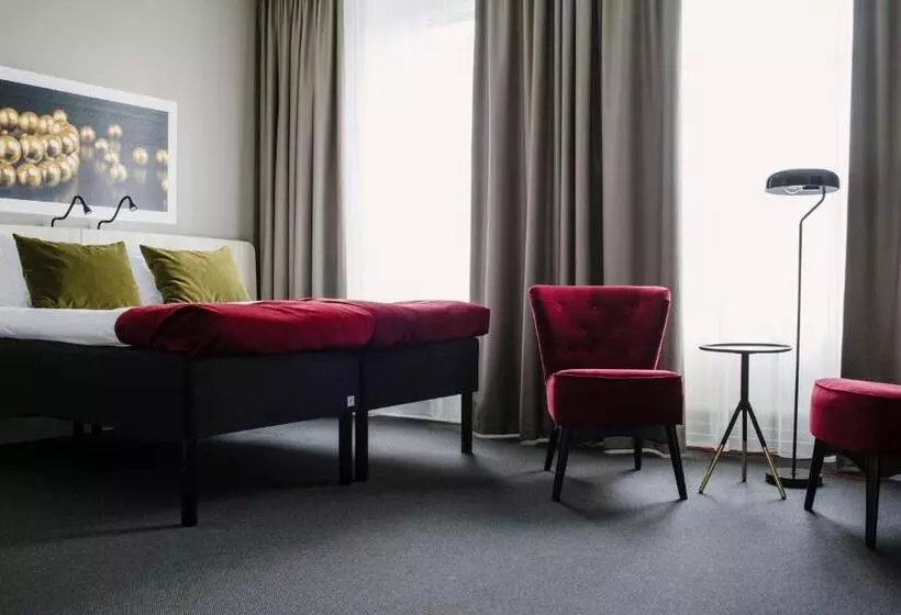 キングサイズベッドのスーペリアルーム, Best Western Hotel Svava