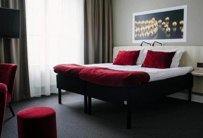 غرفة عائلية, Best Western Hotel Svava