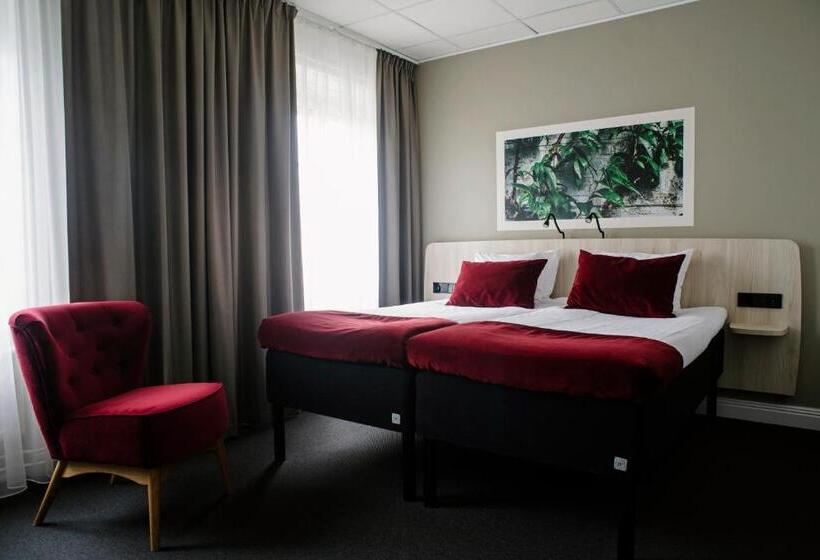 غرفة عائلية, Best Western Hotel Svava