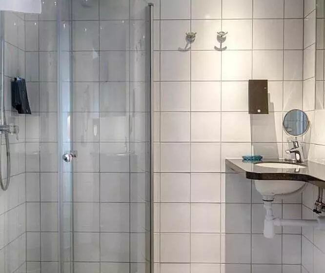 バルコニー付きスタンダードルーム, Bohusgården Hotell & Konferens