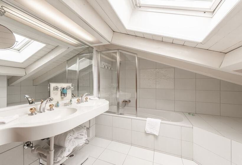 سوییت جونیور, Boutique Hotel Albana Real   Restaurants & Spa