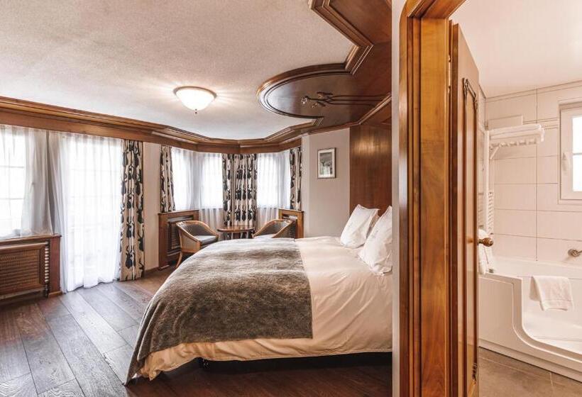 اتاق لوکس, Boutique Hotel Albana Real   Restaurants & Spa