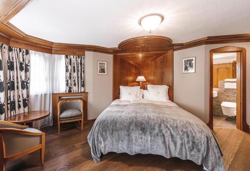 اتاق لوکس, Boutique Hotel Albana Real   Restaurants & Spa