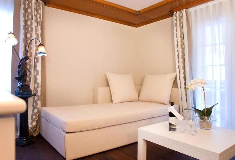 سوییت جونیور, Boutique Hotel Albana Real   Restaurants & Spa