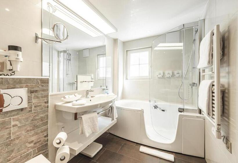 اتاق سوپریور با چشمانداز, Boutique Hotel Albana Real   Restaurants & Spa