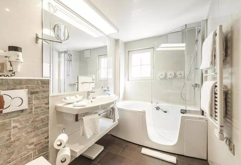 景色の見えるスーペリアルーム, Boutique Hotel Albana Real   Restaurants & Spa