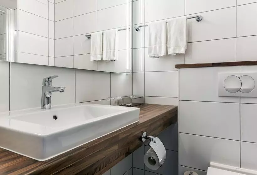 اتاق استاندارد, Clarion Collection Hotel Victoria