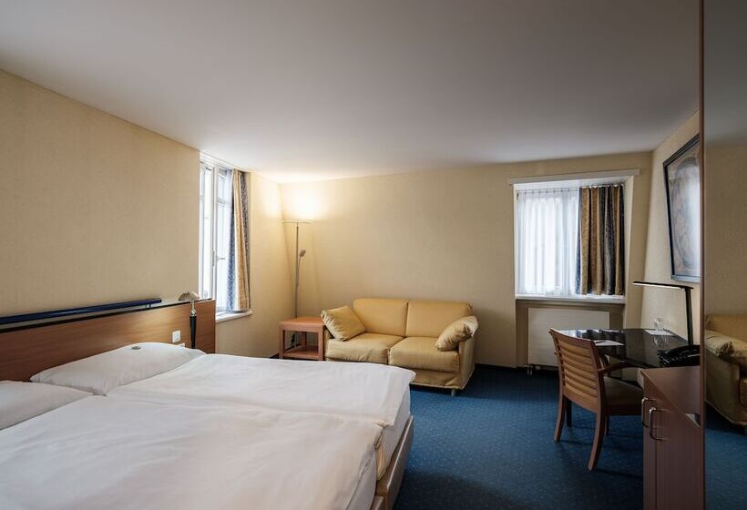 Номер Economy, Engel Liestal   Business & Lifestyle